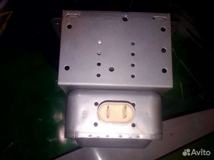 Магнетрон Witol2m217j