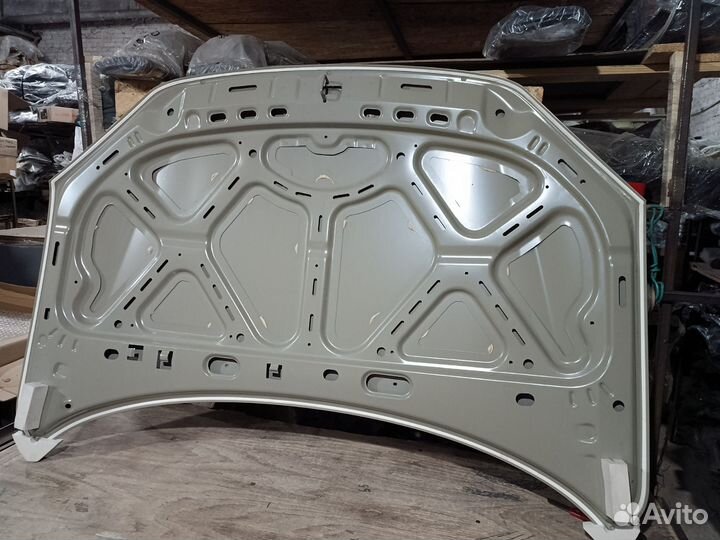 Капот LADA granta 2190