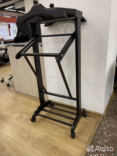 Вешалка напольная