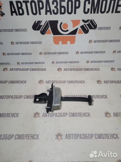 Ограничитель двери задней Ford C-MAX I (2003—2007)