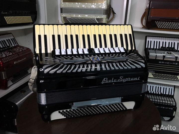 Аккордеон Paolo Soprani