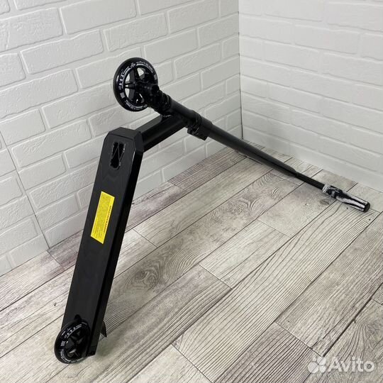 Самокат трюковой двухколесный подростковый maul ст