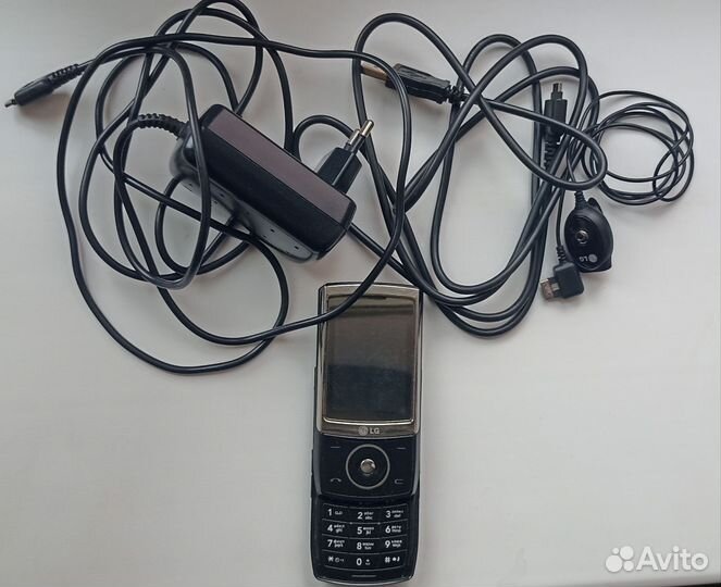 LG KE500