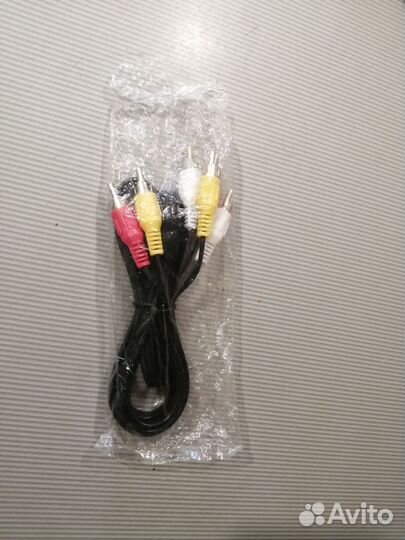 3 RCA - 3 RCA кабель 1.5 метра