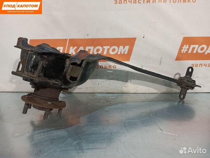 Кулак задний правый Ford Focus 3 2011 BV615A968CC