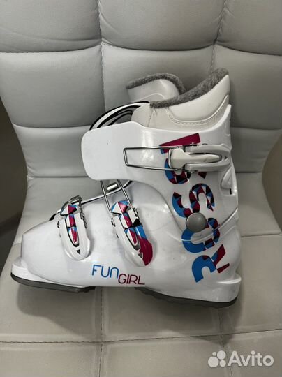Горнолыжные ботинки детские 22 22.5