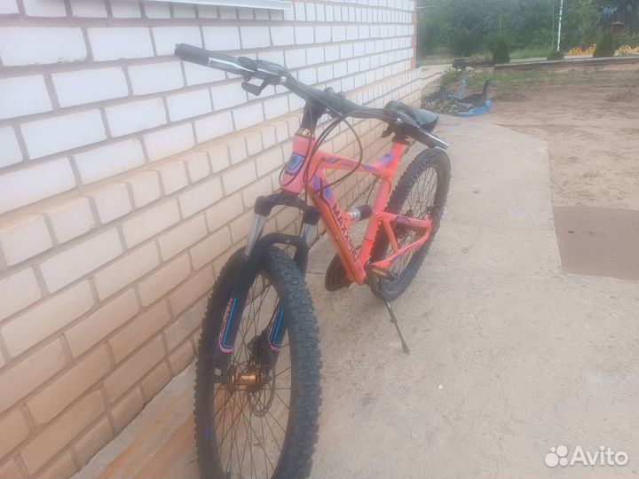 Велосипед maxxpro