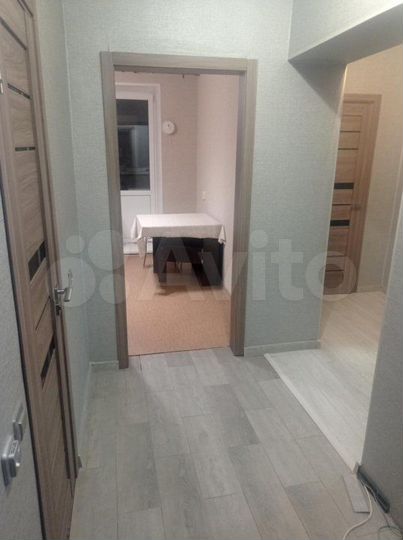 2-к. квартира, 63 м², 1/4 эт.