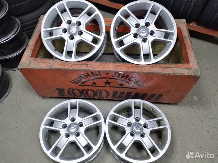 Диски Литые Б/У на Volvo 6х15