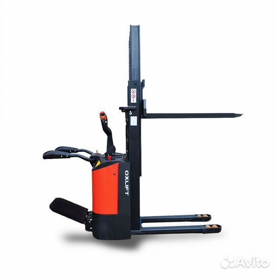 Самоходный Штабелер BX 1526E oxlift 2600 мм 1500 к