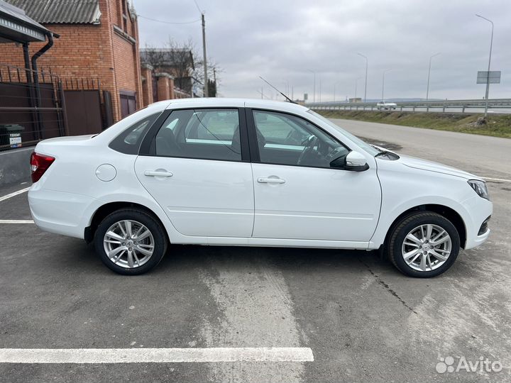 LADA Granta 1.6 МТ, 2024, 2 км