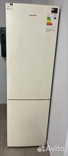 Холодильник Samsung RB34N5000WW