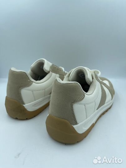 Кроссовки мужские. Новые