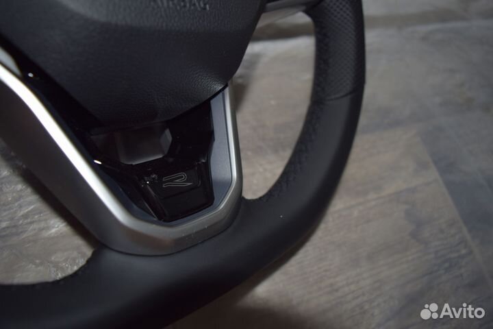 Новый сенсорный руль R-Line Tiguan 2 Touareg CR7