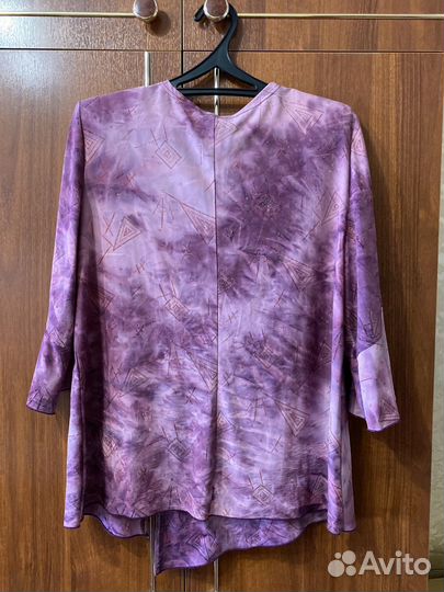 Костюмы женские