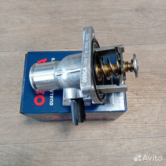 Термостат в сборе Opel Astra H/Zafira/Meriva