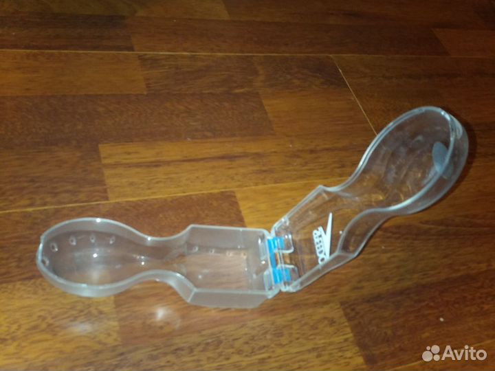 Плавательные очки