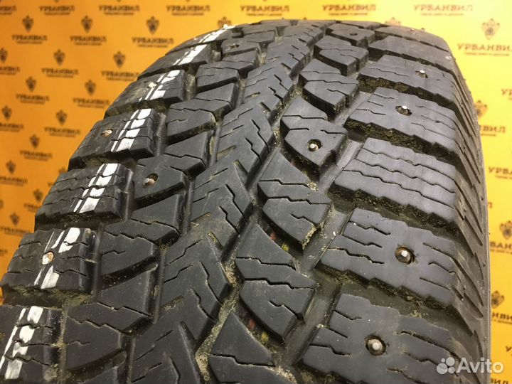 Maxxis MA-SUV Presa Spike 245/70 R16 111T