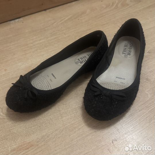 Черные балетки с бантиком