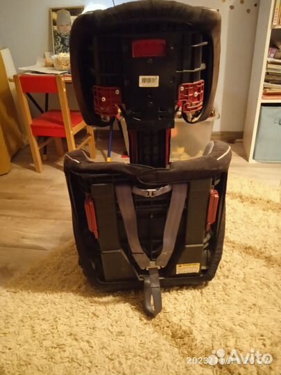 Детское автокресло 9 до 36 кг бу