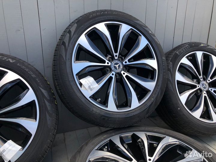 R20 Pirelli Scorpion Verde 255/45, PCD 5x112 DIA 66.6