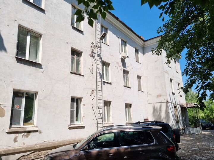 Здание, 1467 м²