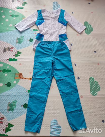 Медицинский костюм