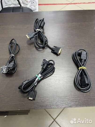 Кабеля для компьютера (VGA, SATA, DVI)