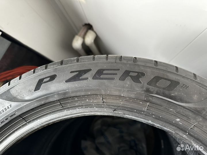 Pirelli P Zero 245/45 R18 100Y