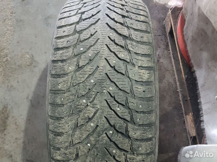 Nokian Tyres Hakkapeliitta 9 245/45 R19 102