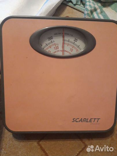 Весы напольные механические scarlett