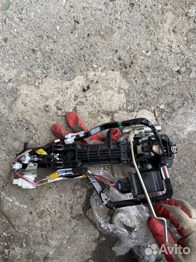 Ручка двери перед прав Toyota Land Cruiser 200