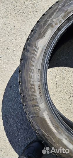 Bridgestone Blizzak DM-V2 275/50 R22 111Y