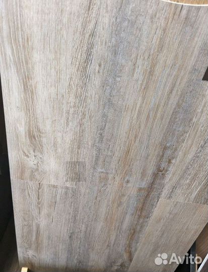 Купить замковый кварц винил