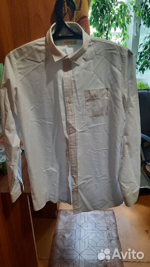 Рубашка белая в отличном состоянии