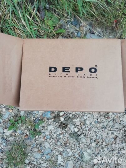 Фонарь задний правый тойота рав 4