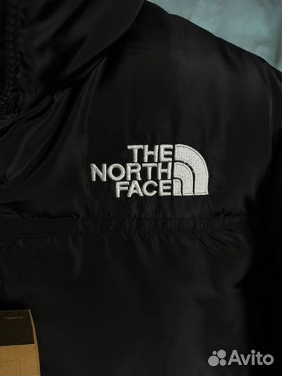 Куртка (пуховик ) the north face 700