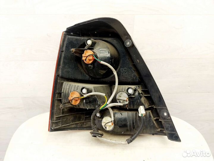 Фонарь задний правый Kia Sorento 2002-2006