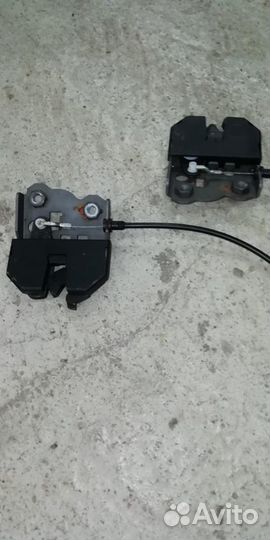 Ручки с замками заднего дивана (комплект) BMW E46