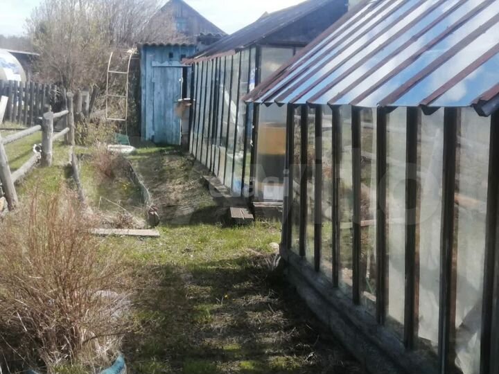 Дача 20 м² на участке 8 сот.