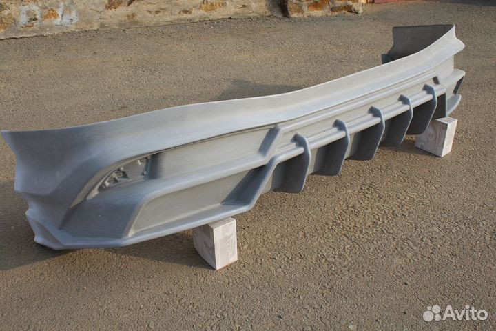 Lexus RX 2019+ Диффузор заднего бампера Wald V4GC7