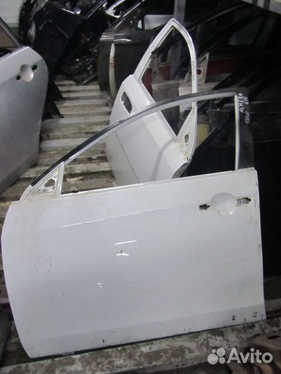 Дверь передняя задняя левая Nissan Almera g15