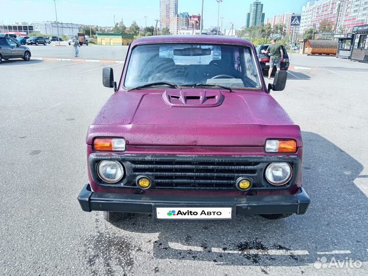LADA 4x4 (Нива) 1.7 МТ, 1999, 200 000 км