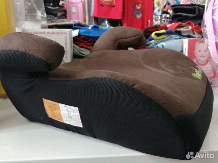 Новое автокресло-бустер с 4 до12 лет (от 15-36кг