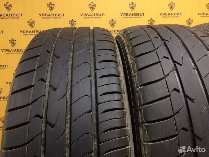 Toyo Tranpath MPZ 215/55 R18 99V
