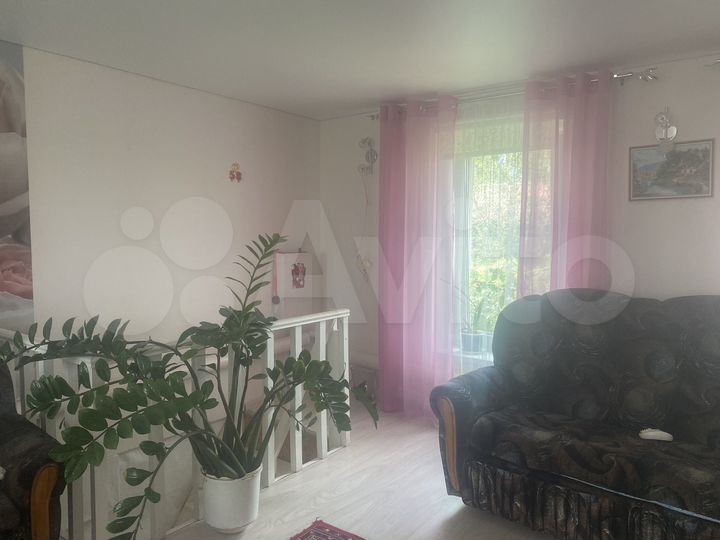 Дом 54 м² на участке 6 сот.