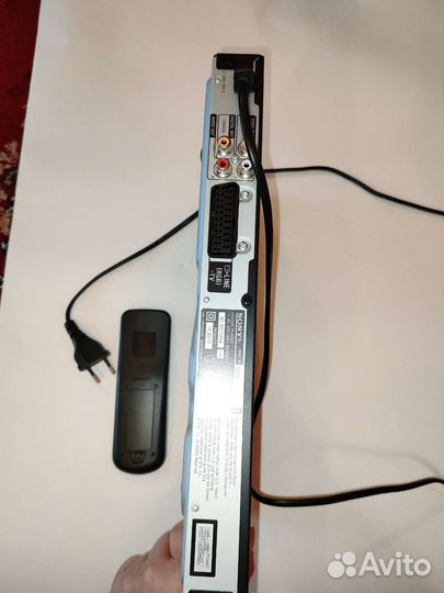 DVD-плеер Sony DVP-SR450K