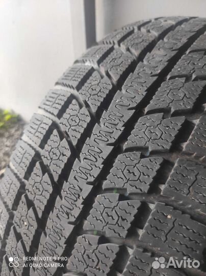 Toyo Observe GSi-5 225/50 R17