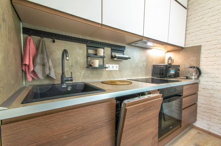 Квартира-студия, 42 м², 9/15 эт.