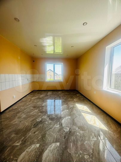 Дом 152 м² на участке 8 сот.